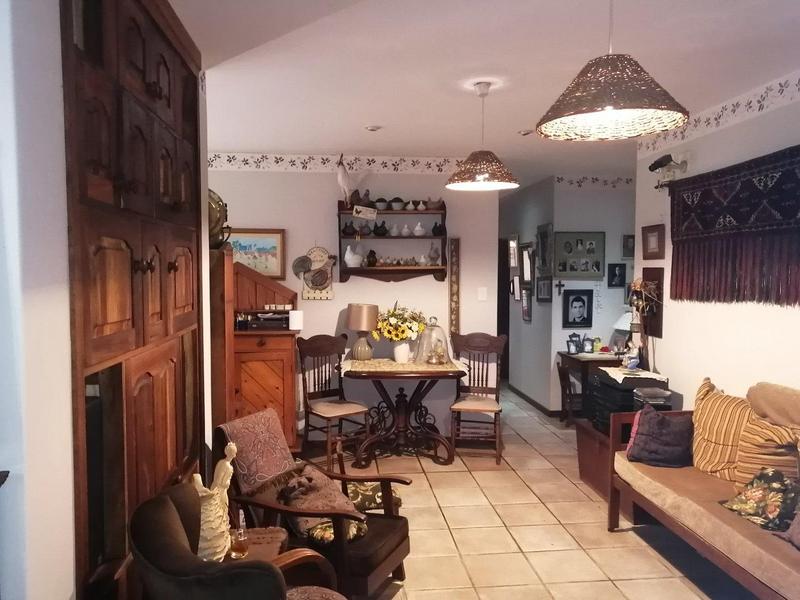 5 Bedroom Property for Sale in Outeniqua Strand Western Cape